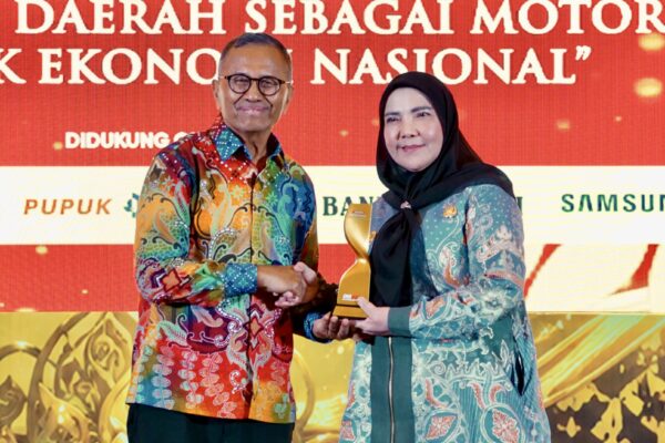 Selamat…Wali Kota Bandar Lampung Raih Penghargaan Disway Top Regional Leader Awards 2026